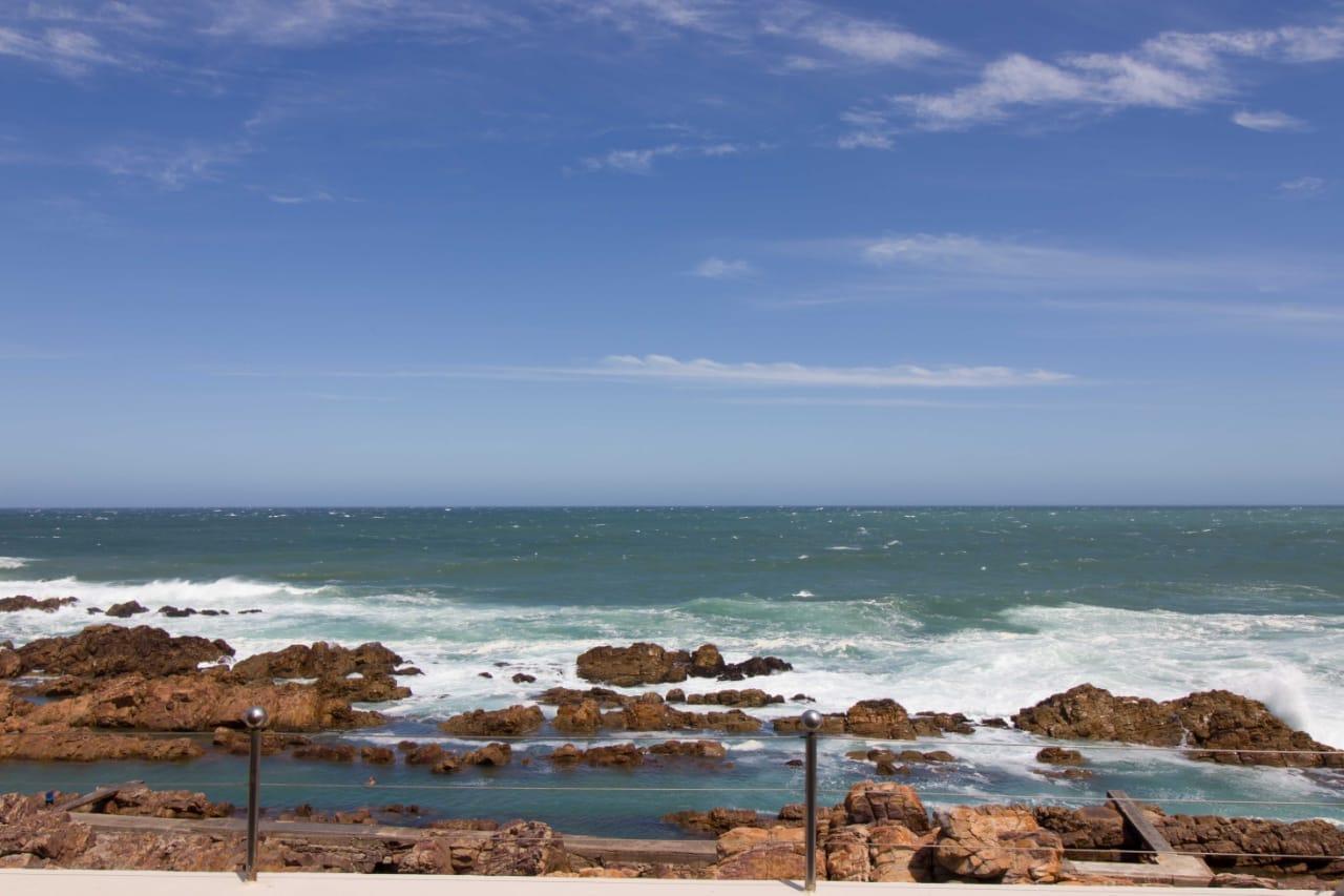 The Point Hotel & Spa Mossel Bay Exterior photo