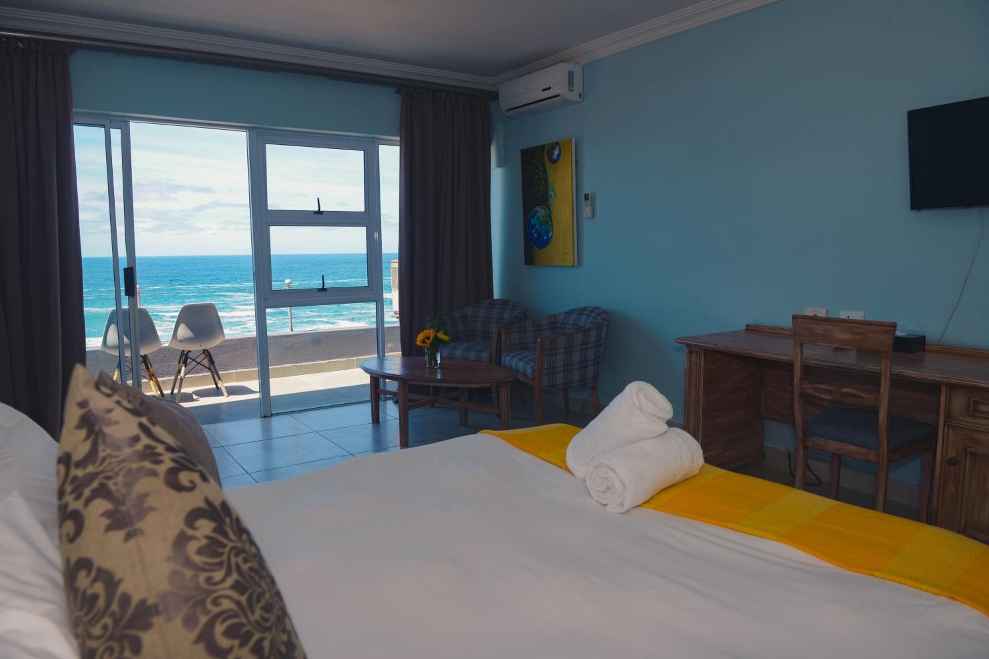 The Point Hotel & Spa Mossel Bay Exterior photo
